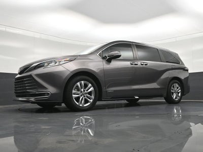 2021 Toyota Sienna Limited