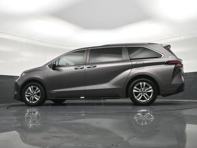 2021 Toyota Sienna Limited
