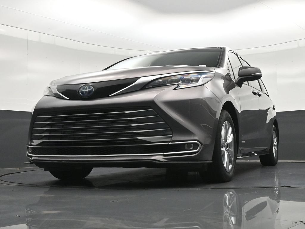 2021 Toyota Sienna Limited