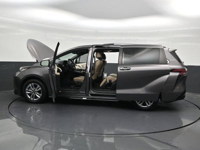 2021 Toyota Sienna Limited