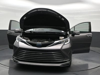 2021 Toyota Sienna Limited
