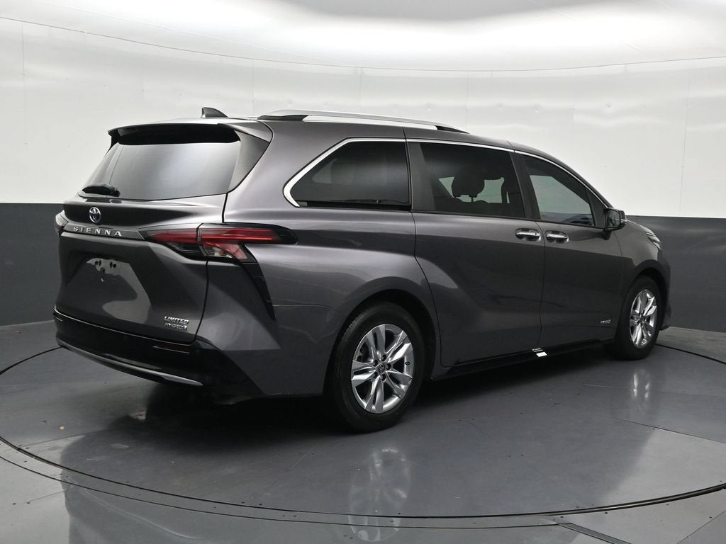 2021 Toyota Sienna Limited