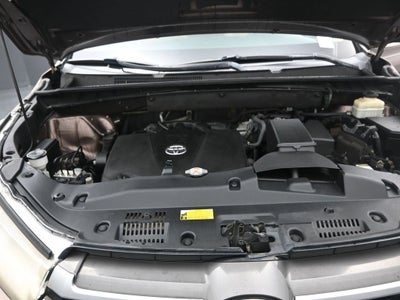 2018 Toyota Highlander LE