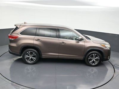 2018 Toyota Highlander LE