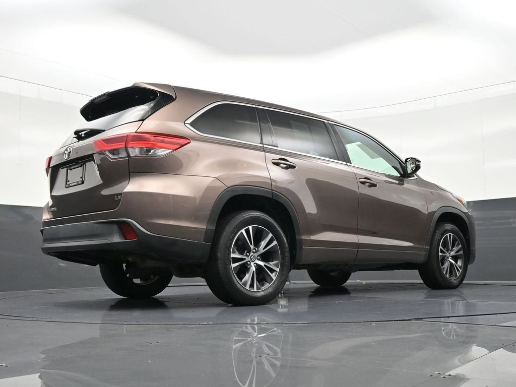 2018 Toyota Highlander LE