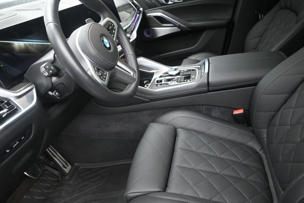 2026 BMW X6 M60i