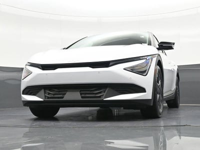 2025 Kia EV6 Light