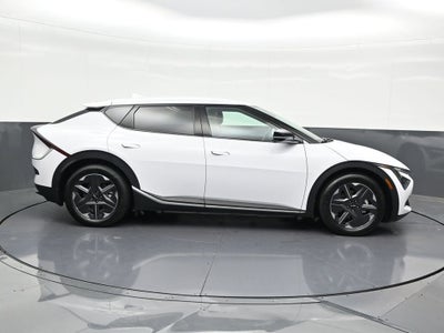 2025 Kia EV6 Light