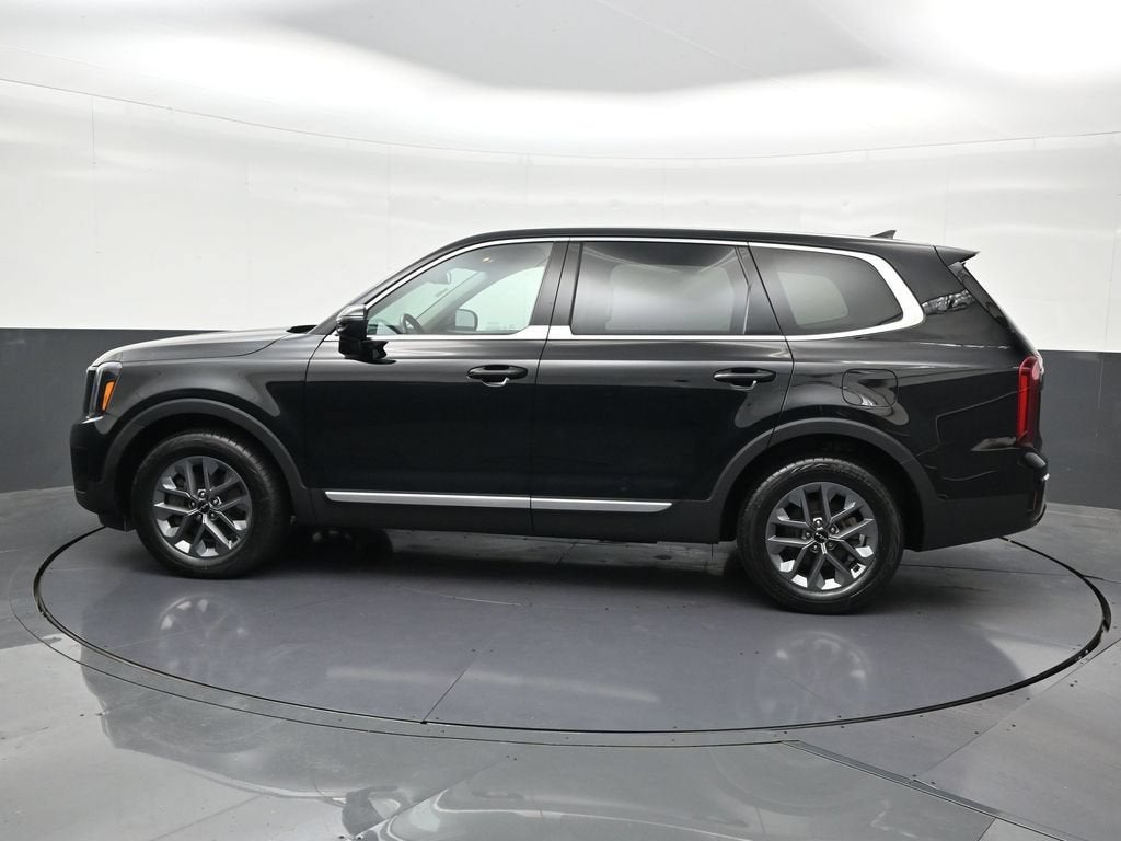 2024 Kia Telluride LX