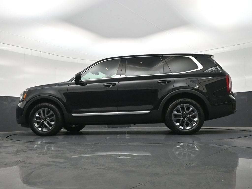 2024 Kia Telluride LX
