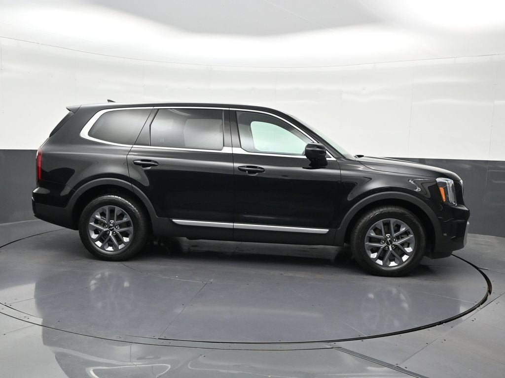 2024 Kia Telluride LX