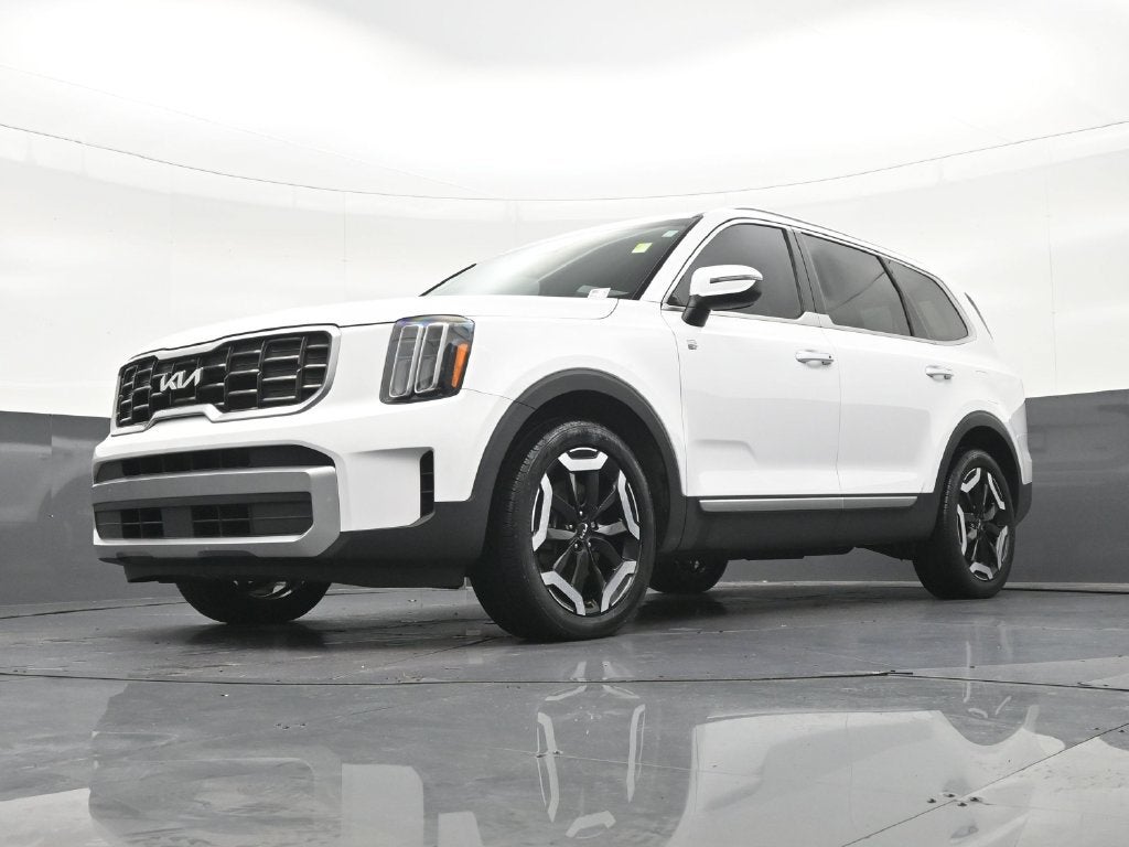 2023 Kia Telluride S