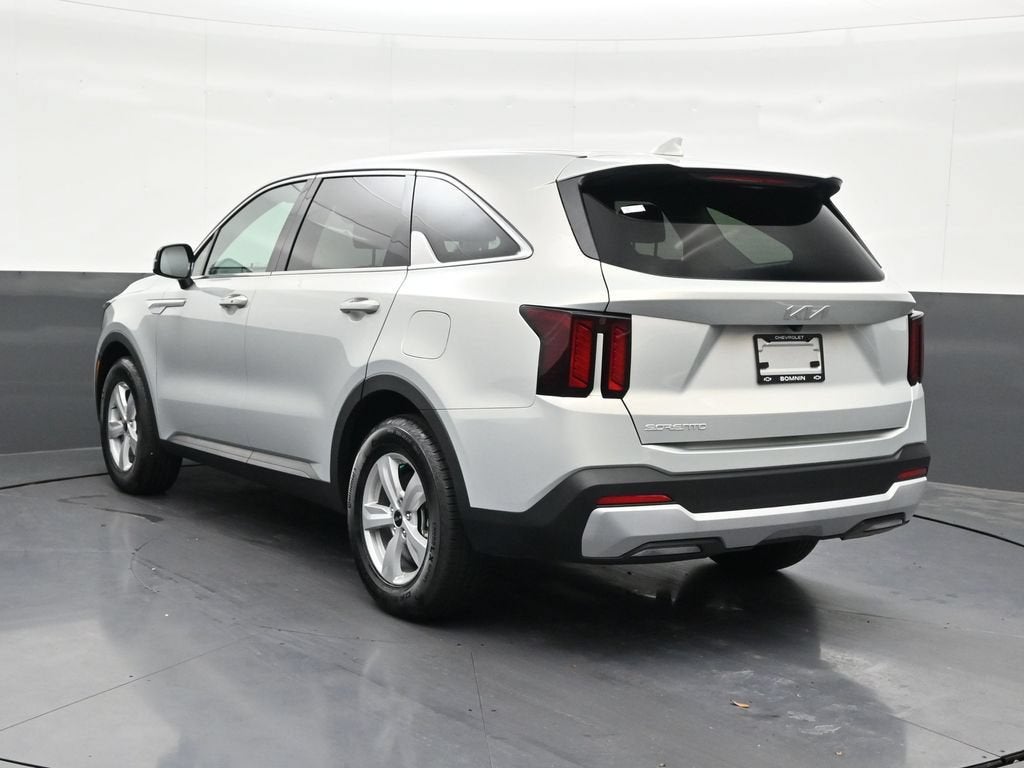 2026 Kia Sorento LX