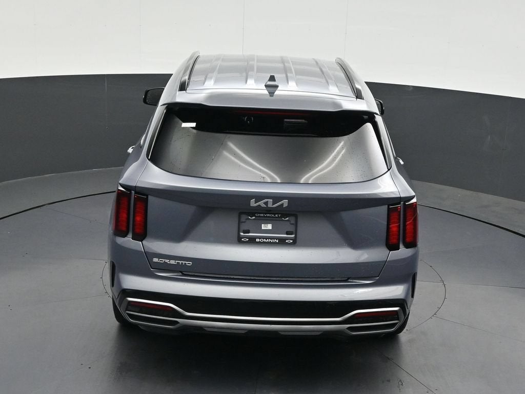 2023 Kia Sorento S