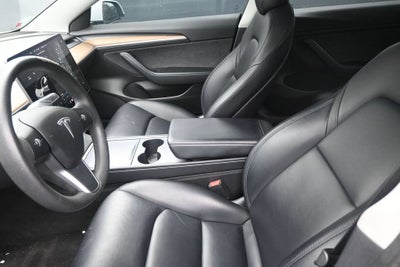 2022 Tesla Model 3 Rear-Wheel Drive