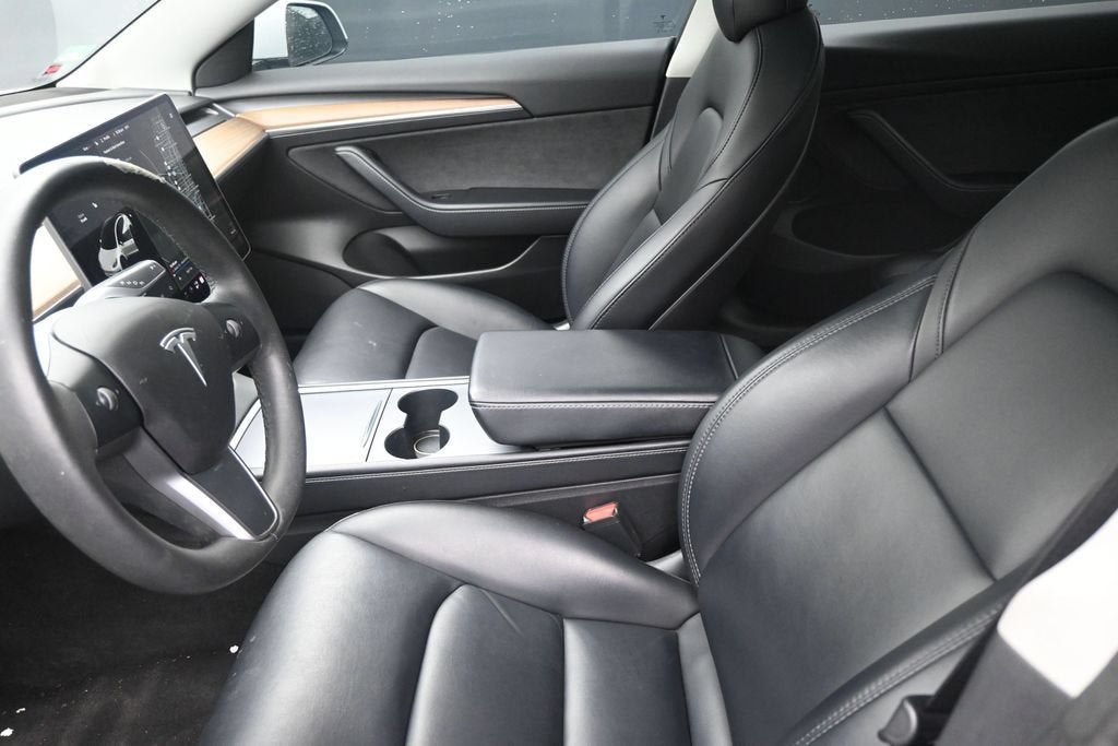 2022 Tesla Model 3 Rear-Wheel Drive