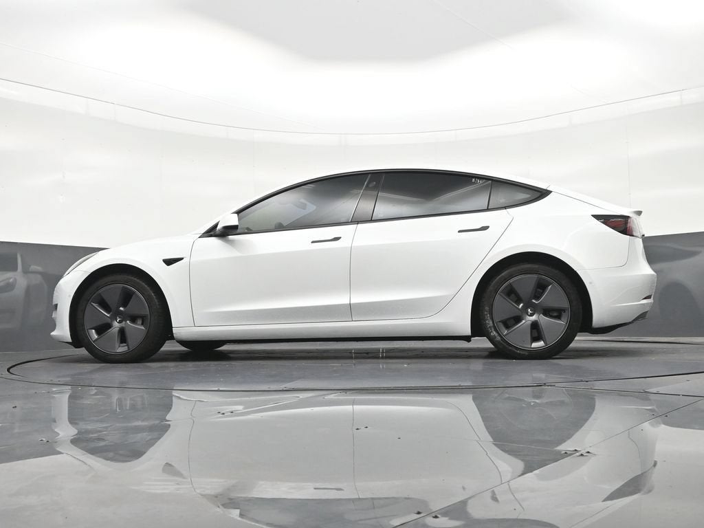 2022 Tesla Model 3 Rear-Wheel Drive