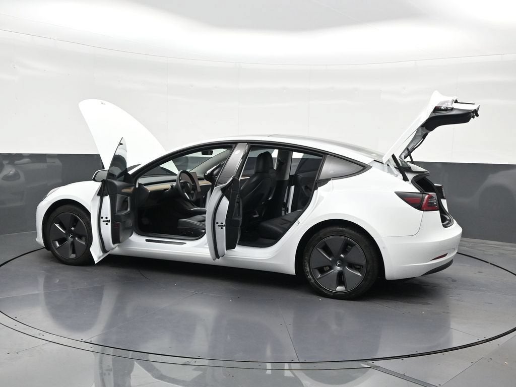 2022 Tesla Model 3 Rear-Wheel Drive