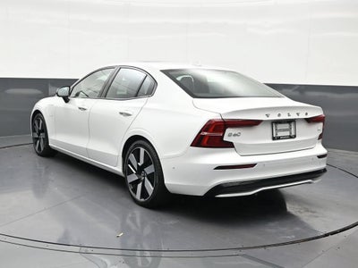 2024 Volvo S60 Recharge Plug-In Hybr Plus Dark Theme