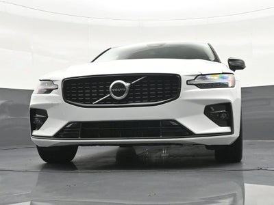 2025 Volvo S60 B5 Core