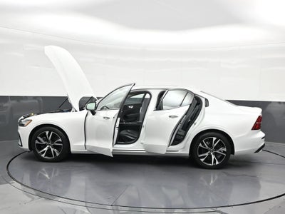 2025 Volvo S60 B5 Core