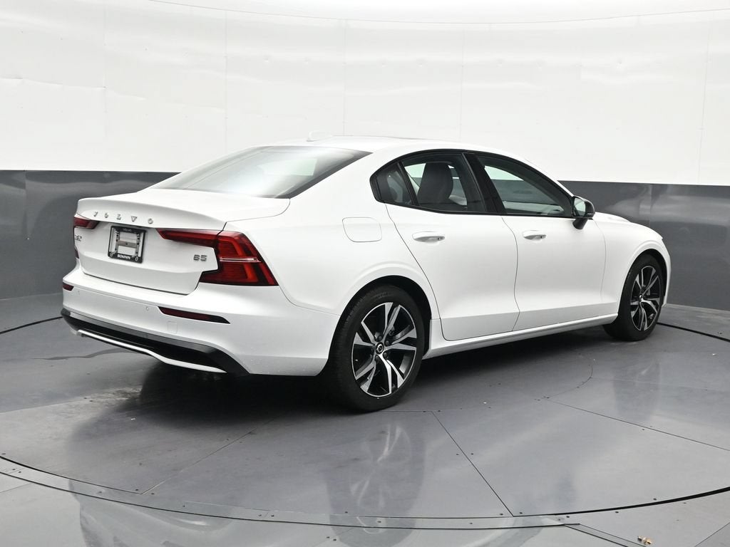 2025 Volvo S60 B5 Core