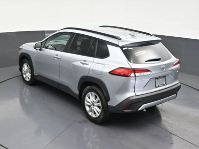 2024 Toyota Corolla Cross LE
