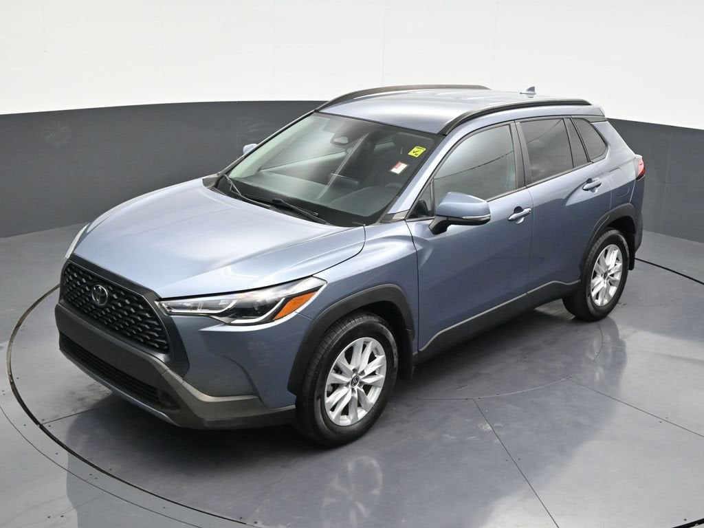 2023 Toyota Corolla Cross LE