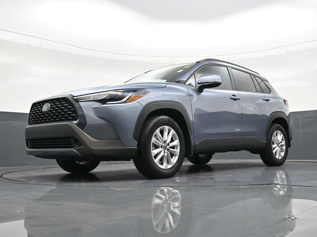2023 Toyota Corolla Cross LE