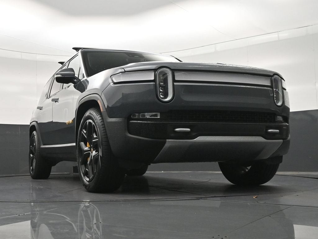 2022 RIVIAN R1S Launch Edition
