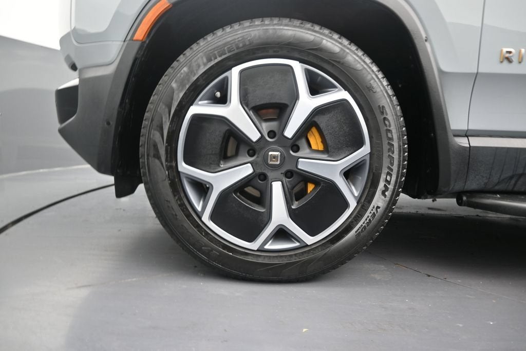 2023 RIVIAN R1S Launch Edition