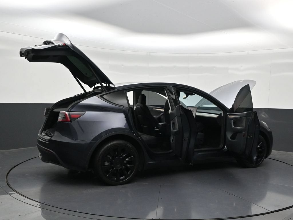 2024 Tesla Model Y Long Range