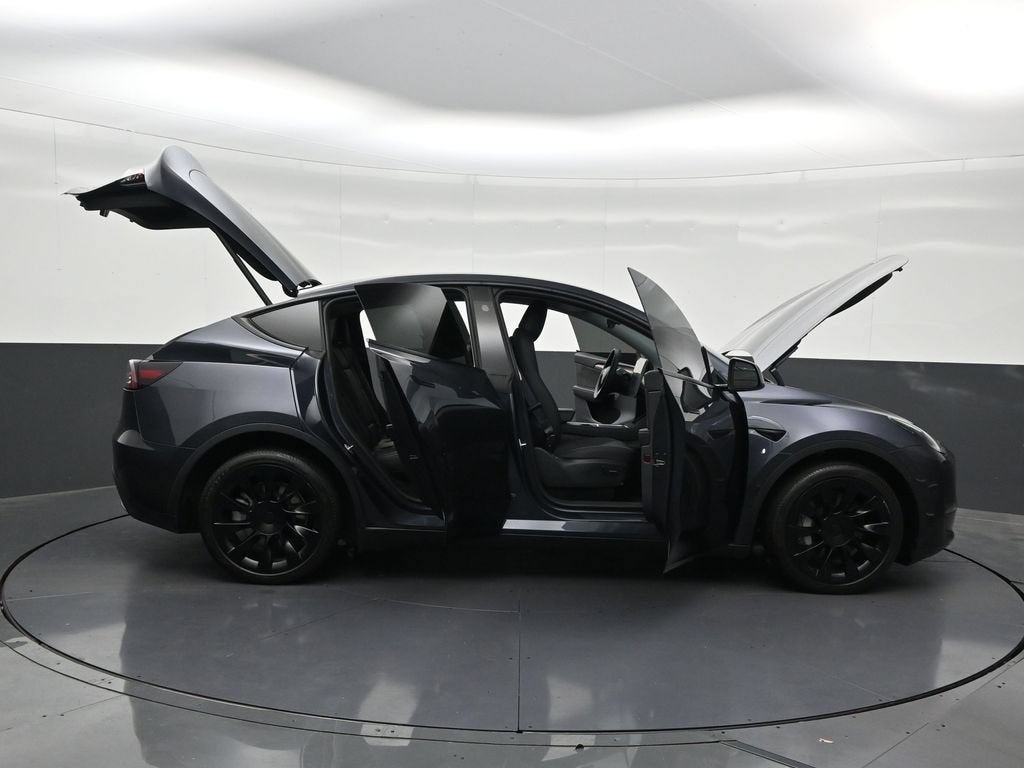 2024 Tesla Model Y Long Range
