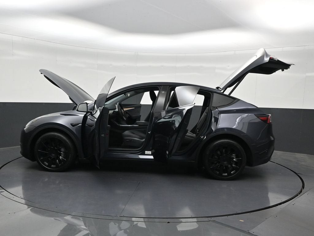 2024 Tesla Model Y Long Range