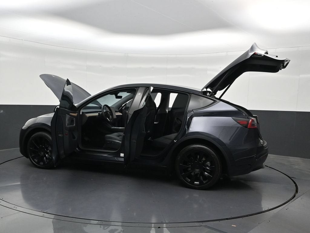 2024 Tesla Model Y Long Range