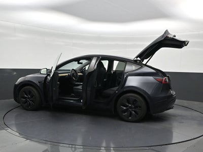 2024 Tesla Model Y Long Range