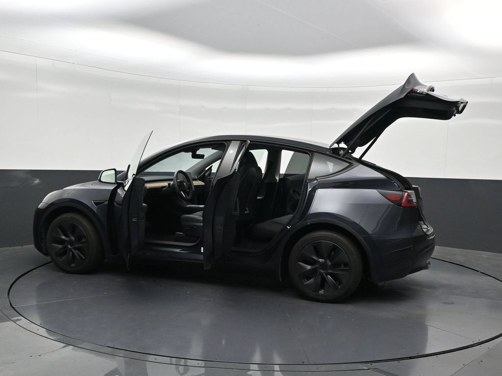 2024 Tesla Model Y Long Range