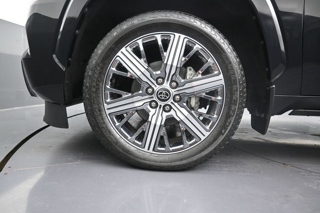 2024 Toyota Sequoia SR5