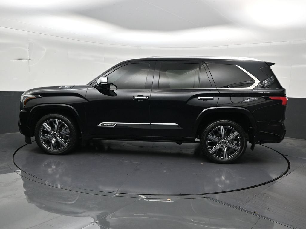 2024 Toyota Sequoia SR5