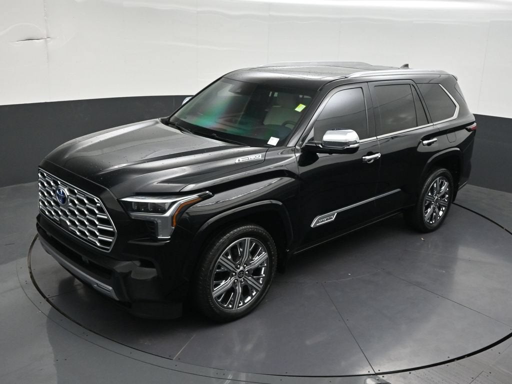 2024 Toyota Sequoia SR5
