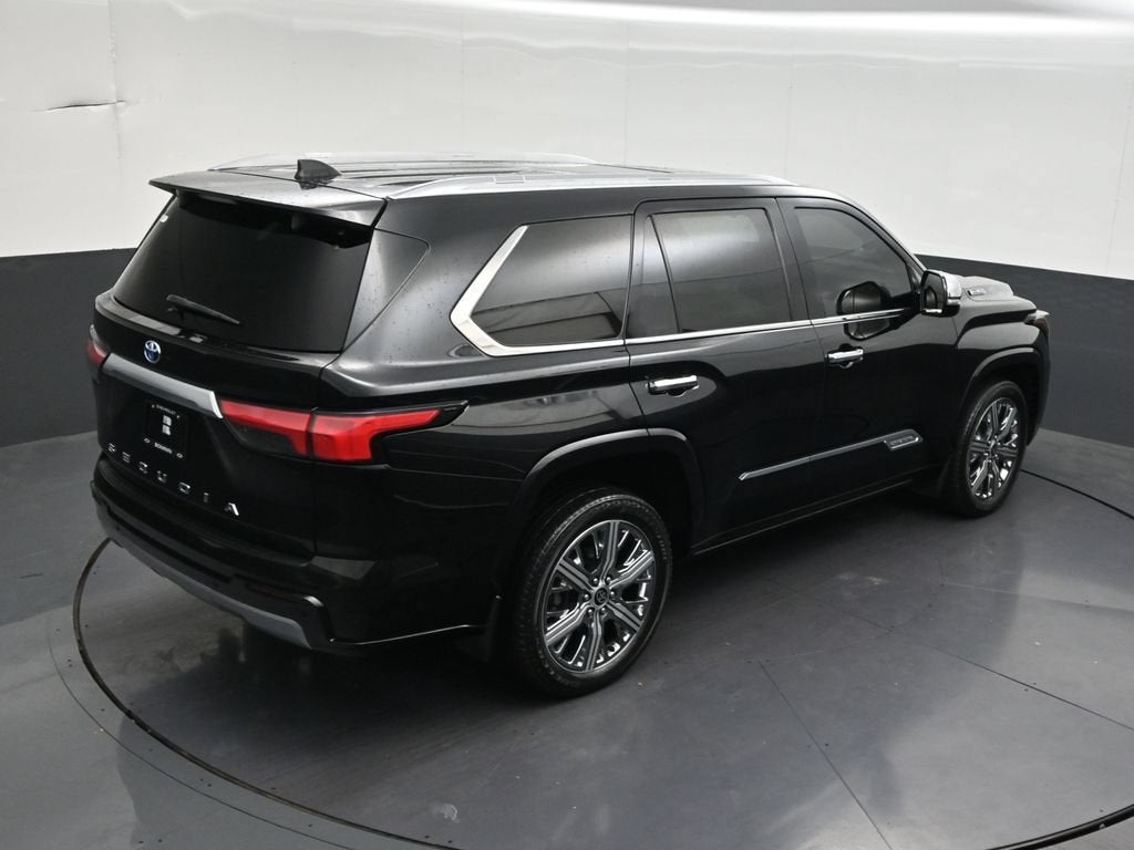 2024 Toyota Sequoia SR5
