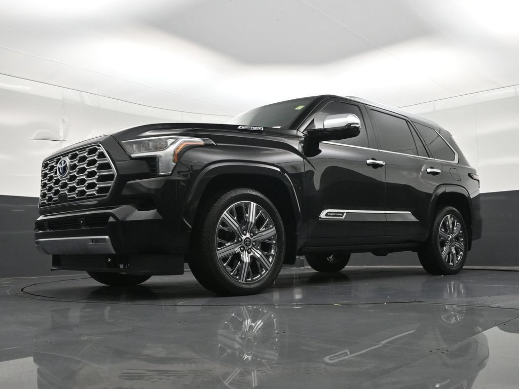 2024 Toyota Sequoia SR5