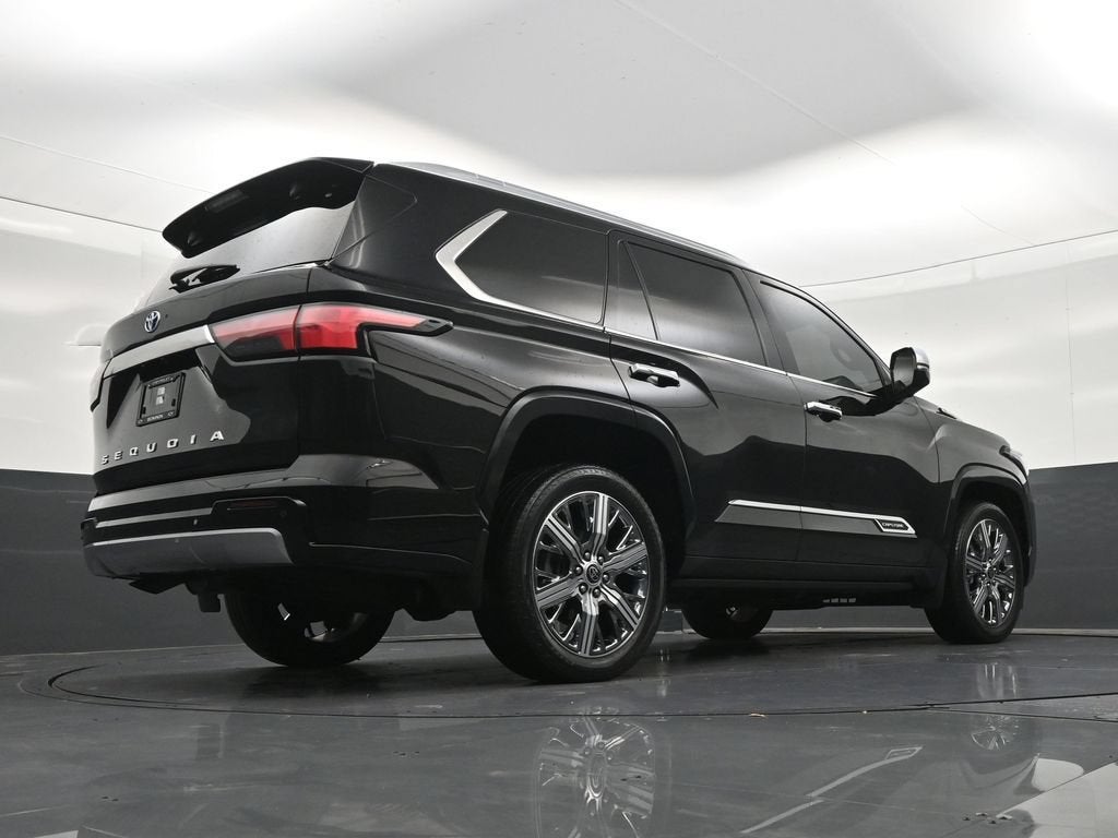 2024 Toyota Sequoia SR5