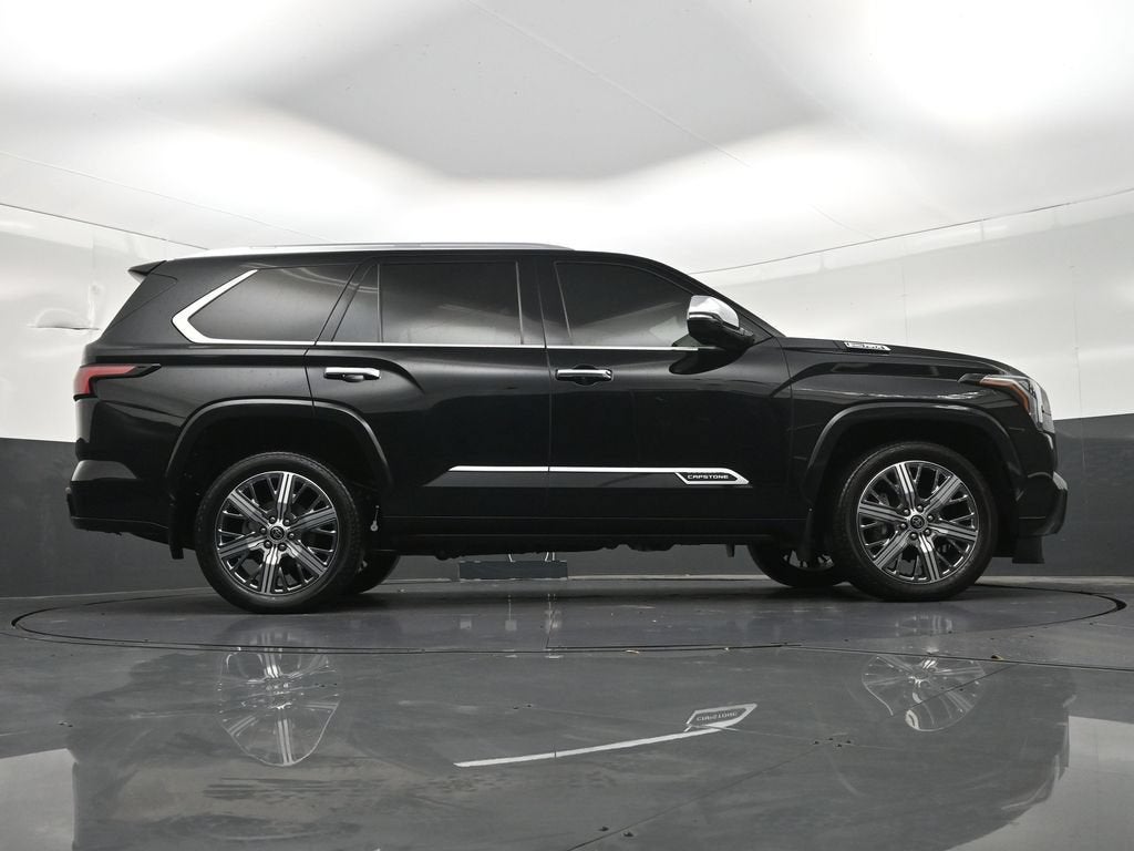 2024 Toyota Sequoia SR5