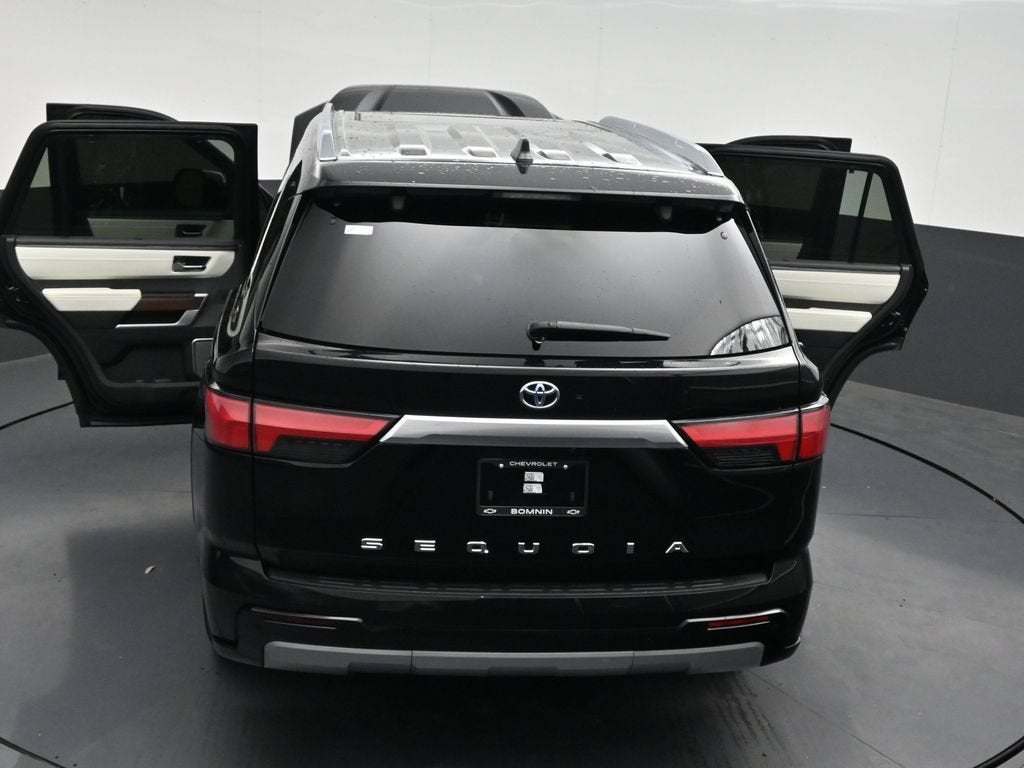 2024 Toyota Sequoia SR5