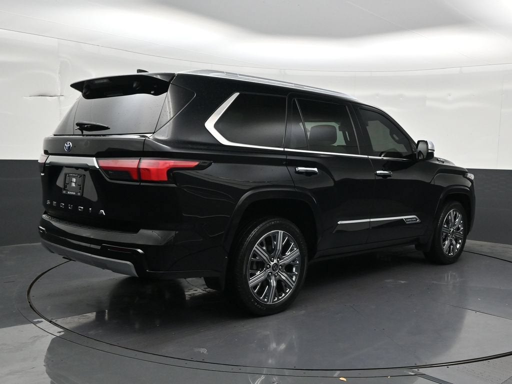 2024 Toyota Sequoia SR5