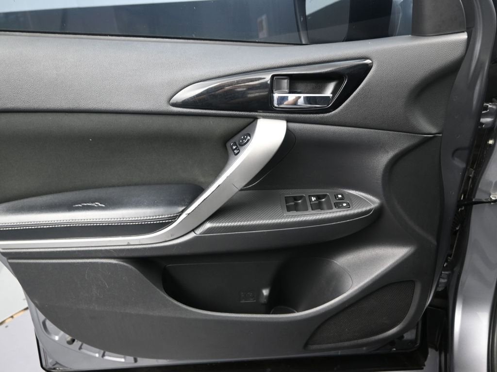 2020 Mitsubishi Eclipse Cross SE