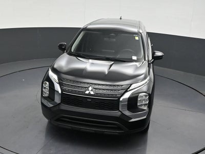 2022 Mitsubishi Outlander ES