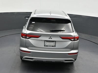 2023 Mitsubishi Outlander SE 2.5 2WD
