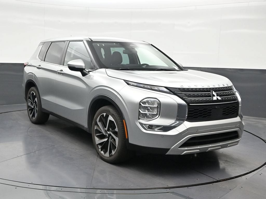 2023 Mitsubishi Outlander SE 2.5 2WD